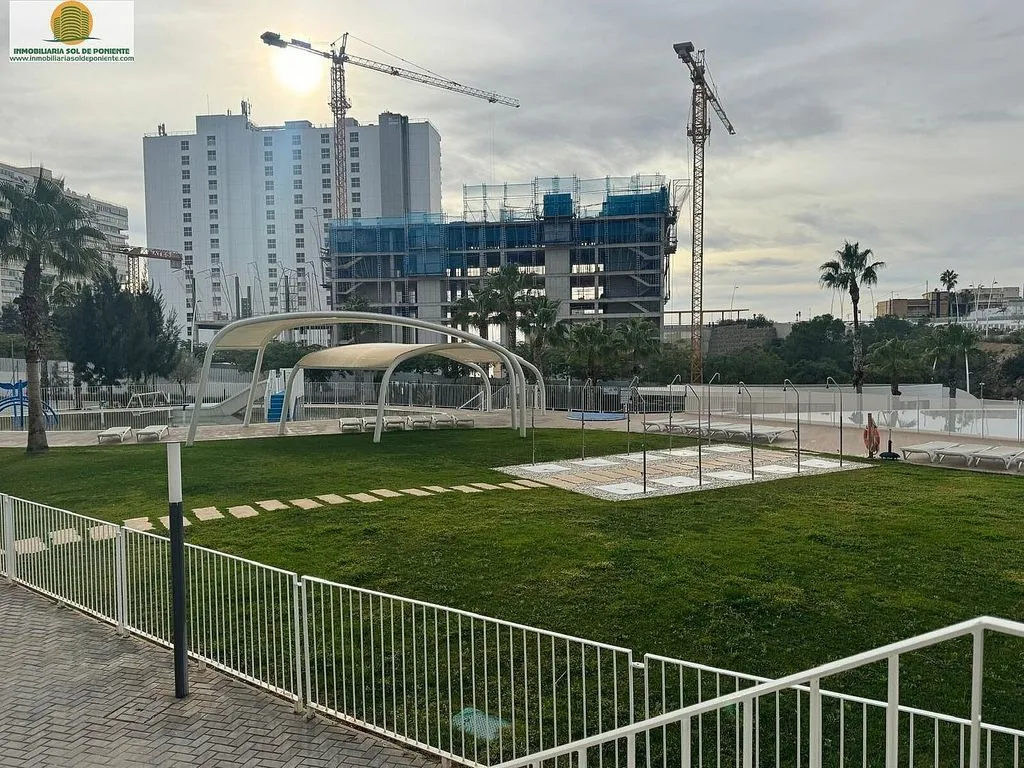 Aed - Modern Apartment with Pool in Poniente Beach