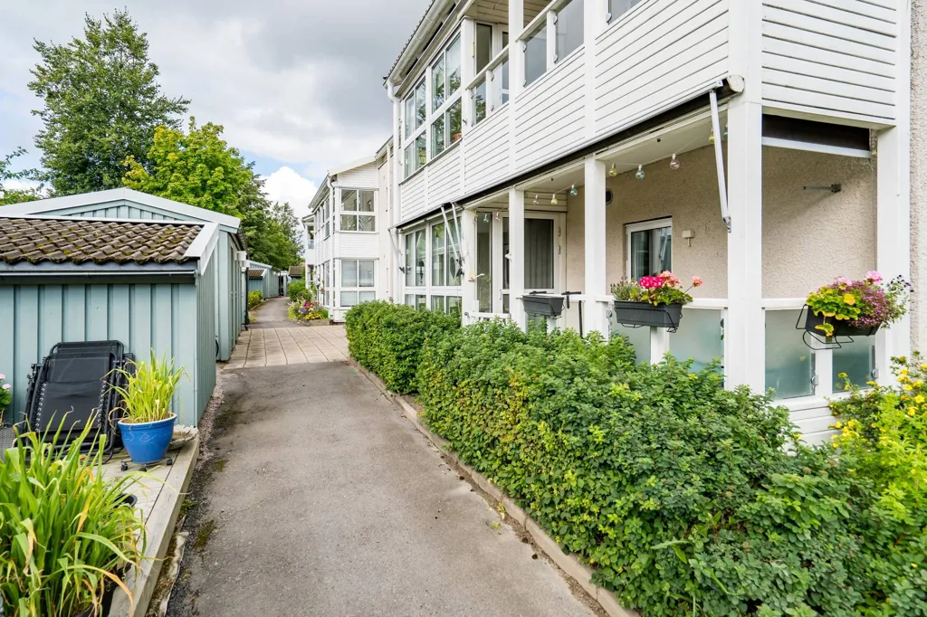 Extérieur - Apartment with South-Facing Balcony in Örebro
