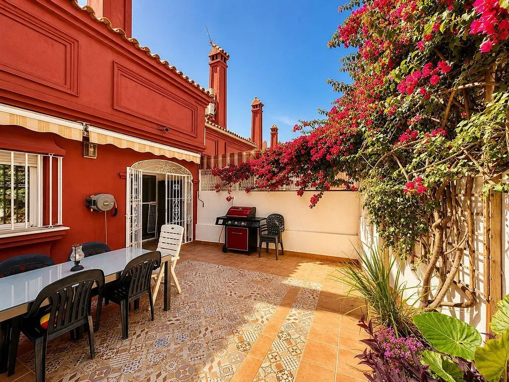 Terrasse - Terraced House with Pool in Los Pacos