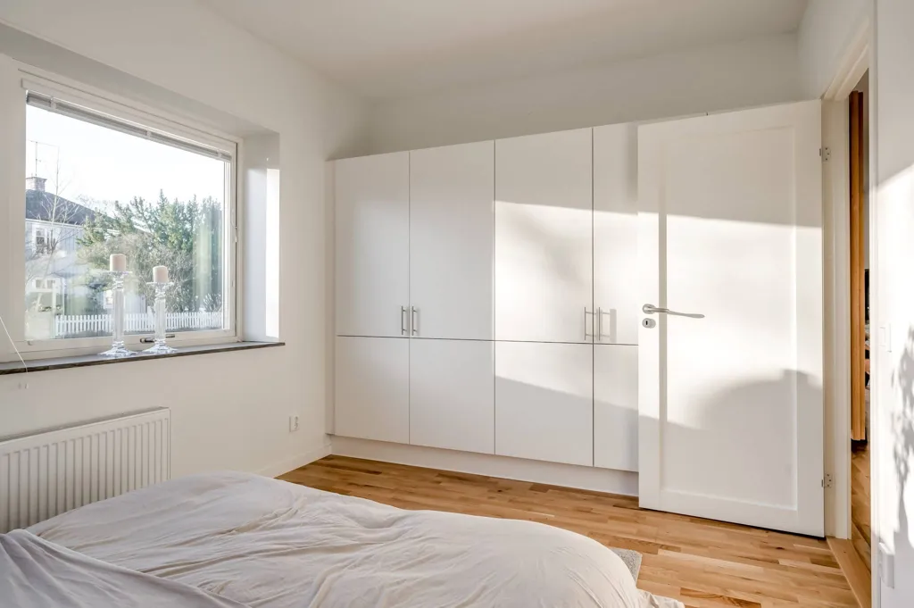 Chambres - Three-bedroom Apartment with Terrace in Sunnegatan