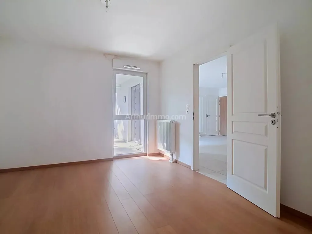 Pièces - Appartement F2 avec Terrasse et Vue Verdure à Mulhouse