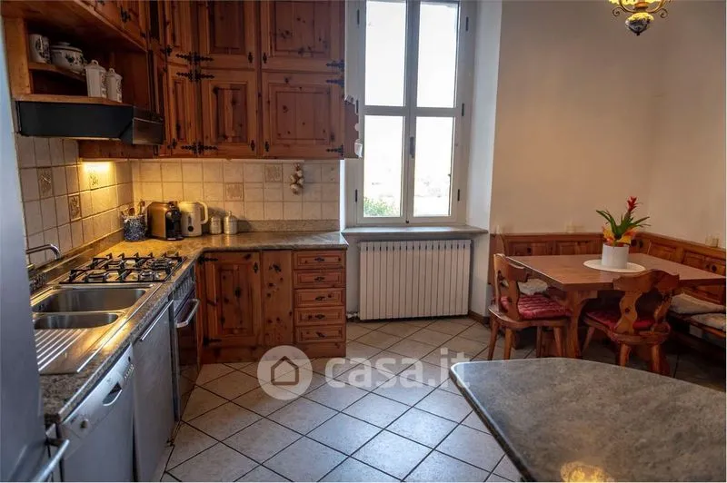 Cuisine - Historic Villa with Private Pool in Pallanza