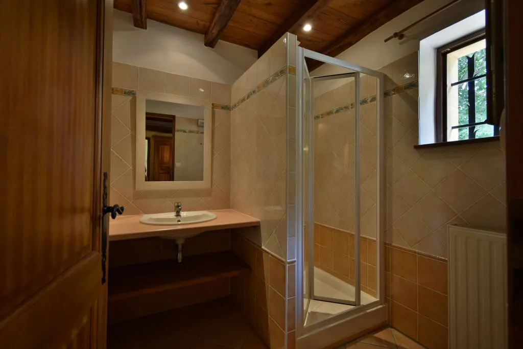 Vannitoad - Luxury Longère with Expansive Land near Bergerac