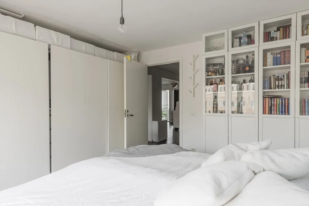 Chambres - Apartment with Two-Aspect Light on Södermalm