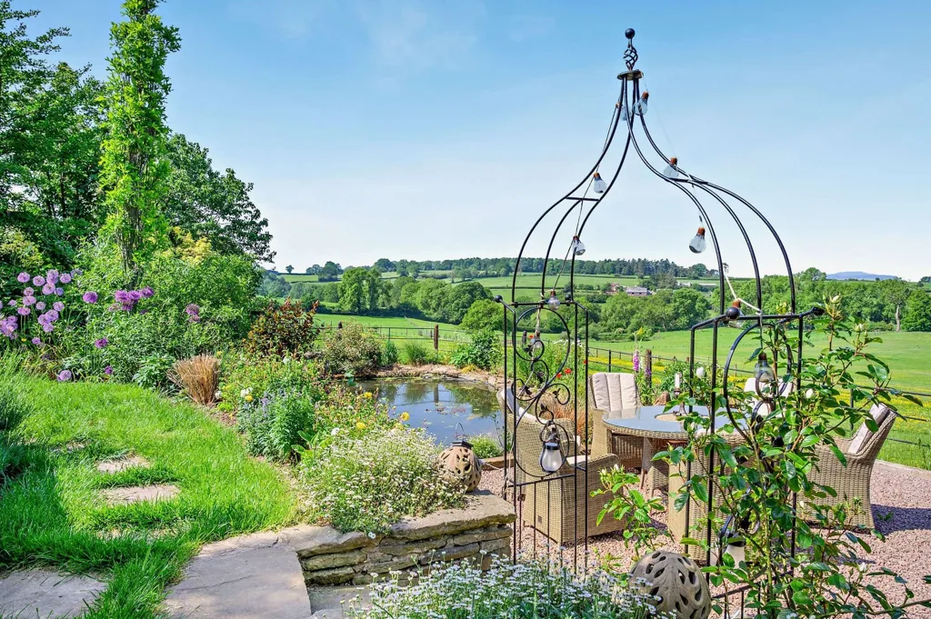 Giardino - Casa con 7 camere a Diddlebury