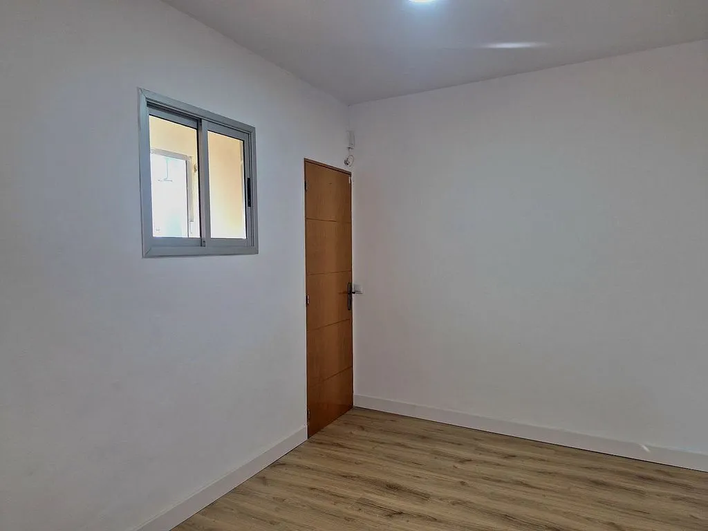 Toad - Modernised Flat with Balcony in Barranco Grande