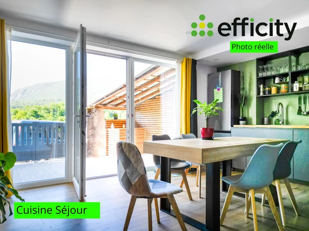 Salle à manger - Maison de Bourg Rénovée avec Studio à Cheignieu-la-Balme