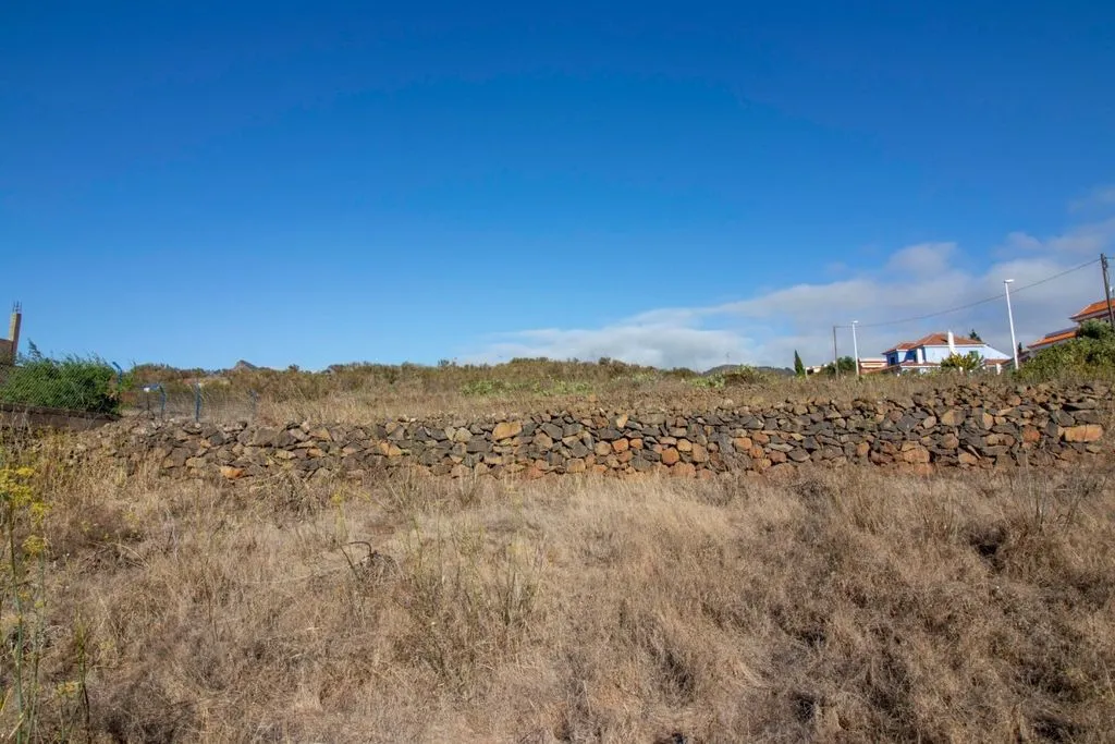 Garden - Building Land with Chalet Potential in El Rosario