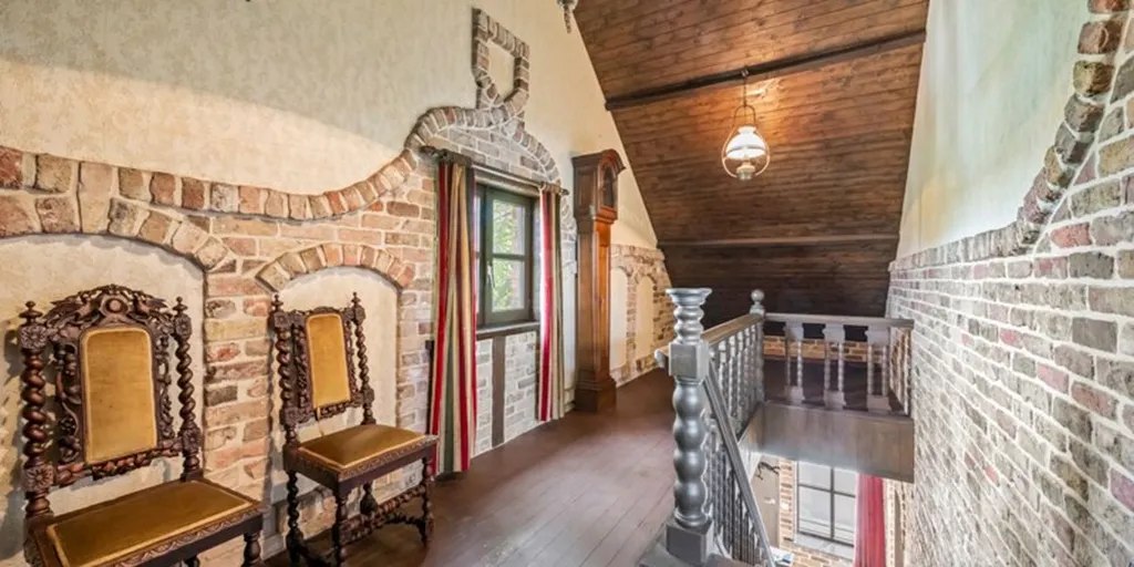 Pièces - Maison à rénover avec vue sur l'eau à Oudenburg