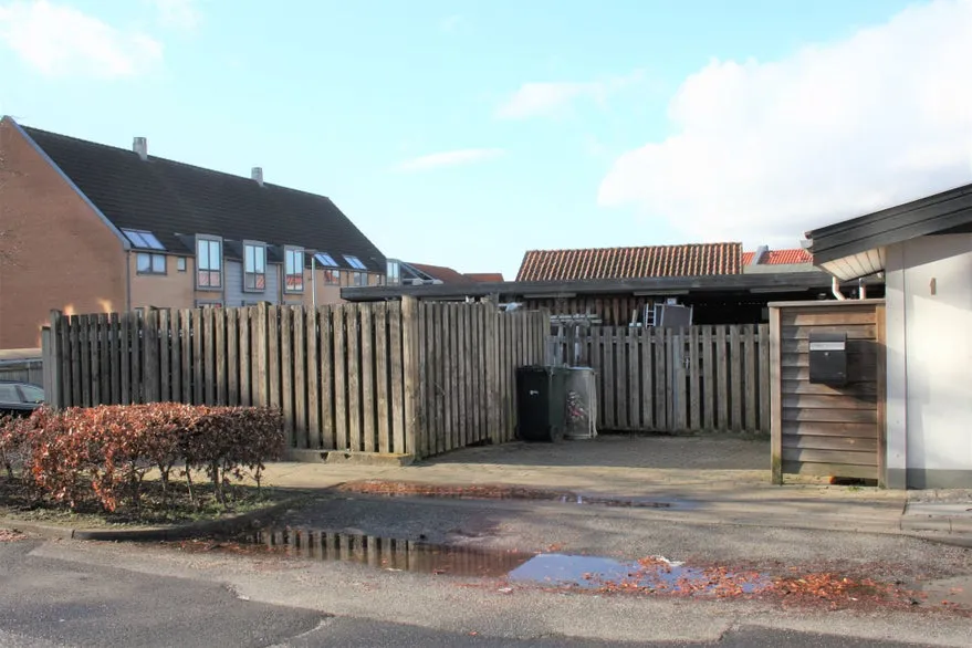 Extérieur - Development Opportunity with Enclosed Yard in Denmark