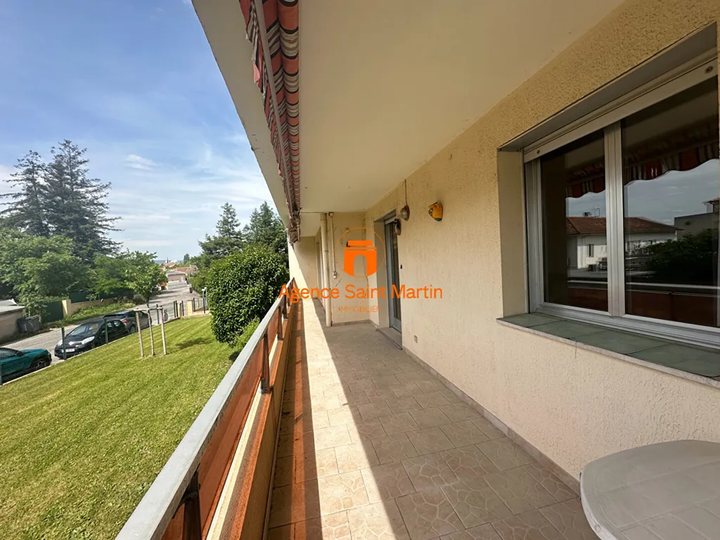 Rõdu - T4 Apartment with Balcony in Montélimar