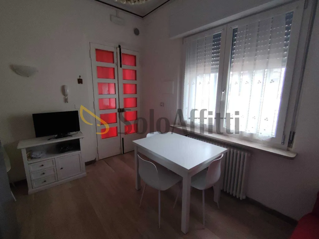 3-toaline korter asukohas Cesenatico