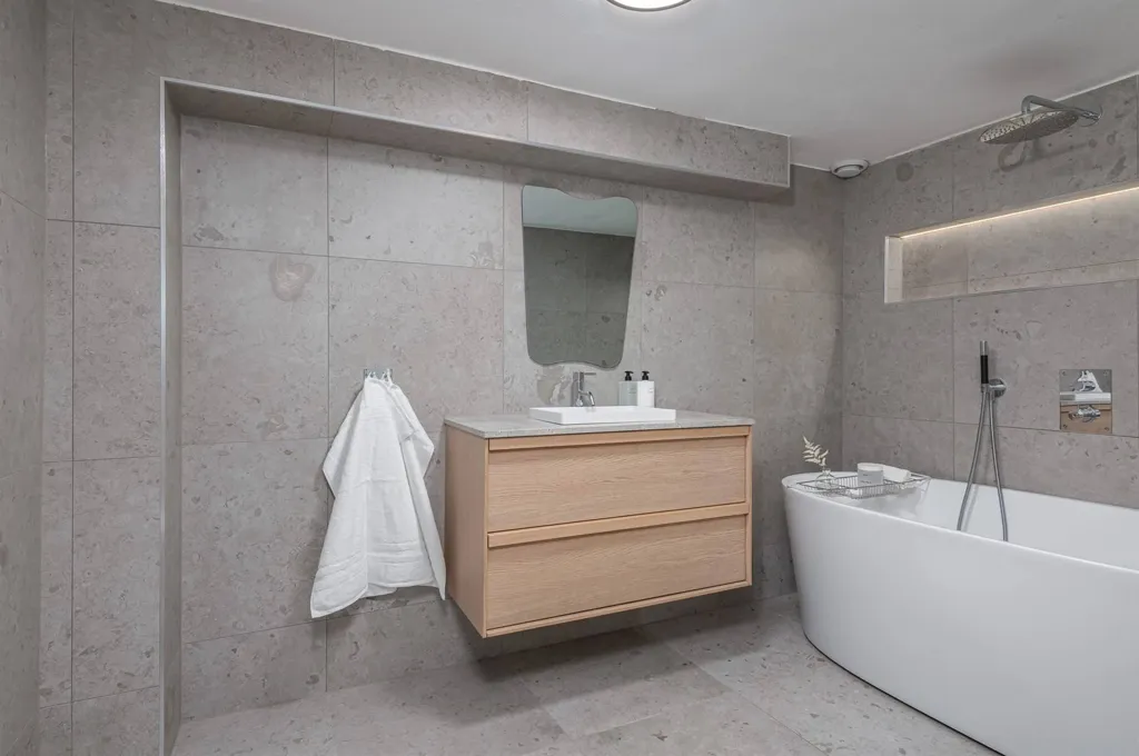 Salles de bain - Renovated Villa with Garden in Lindö