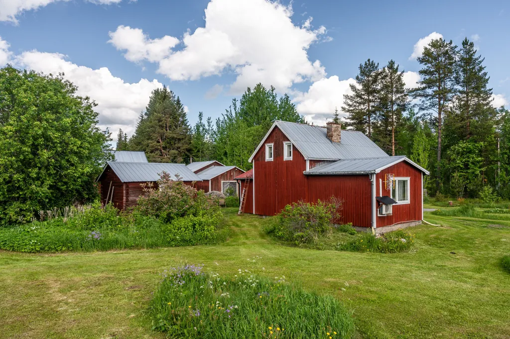 Välivaade - 1½-Storey Villa with Garden in Junsele