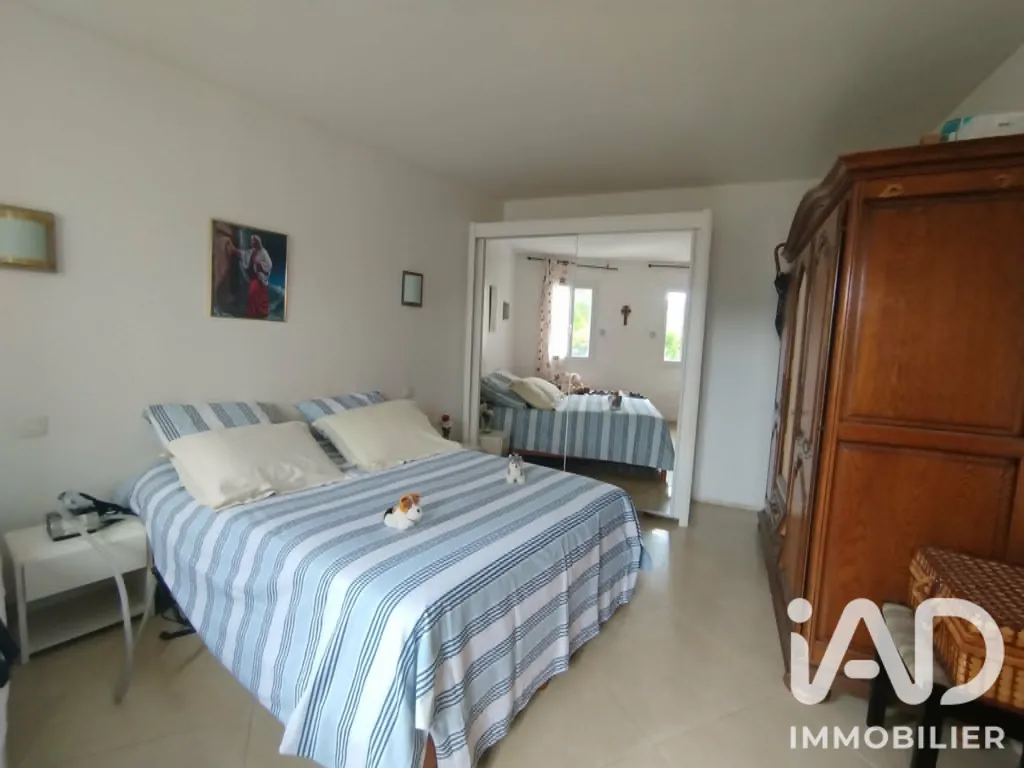 Chambres - Maison de Plain-Pied avec Studio à Beaumont-le-Roger