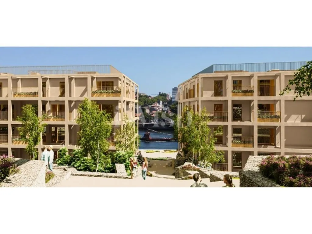 Luxury T4 with River View in Vila Nova de Gaia