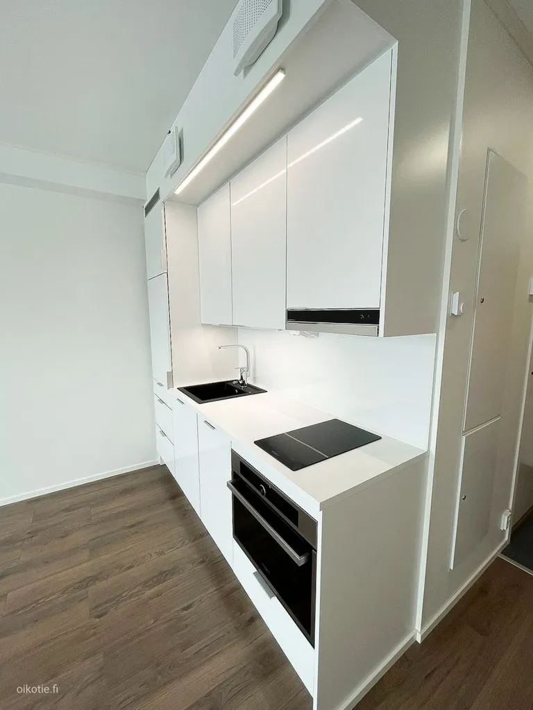 Köök - Modern Studio Flat with Balcony in Tampere