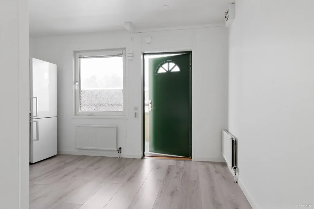 Cuisine - Modernised Apartment with Balcony in Västra Götaland