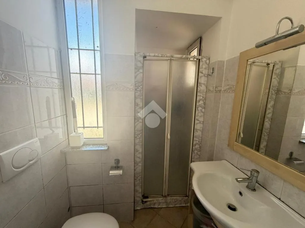 2-room apartment in IT