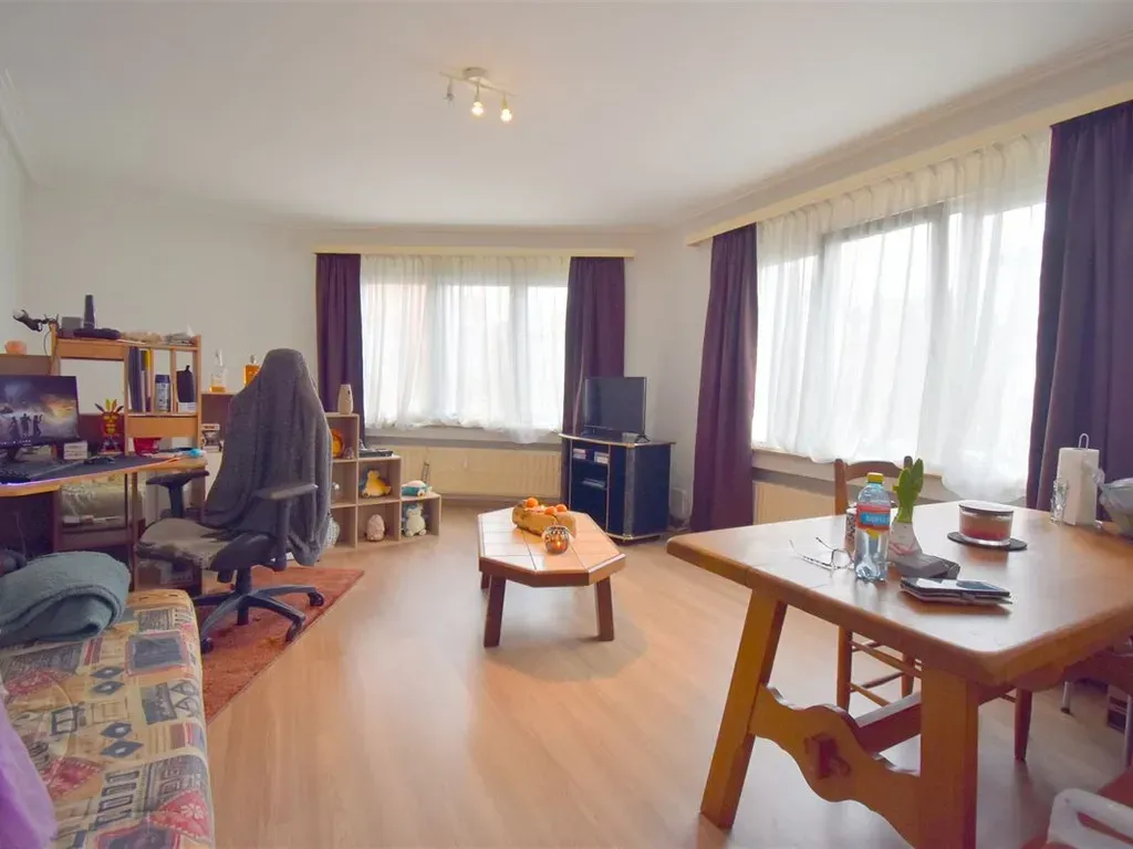 Séjour - Studio Lumineux dans le Quartier Dailly à Schaerbeek