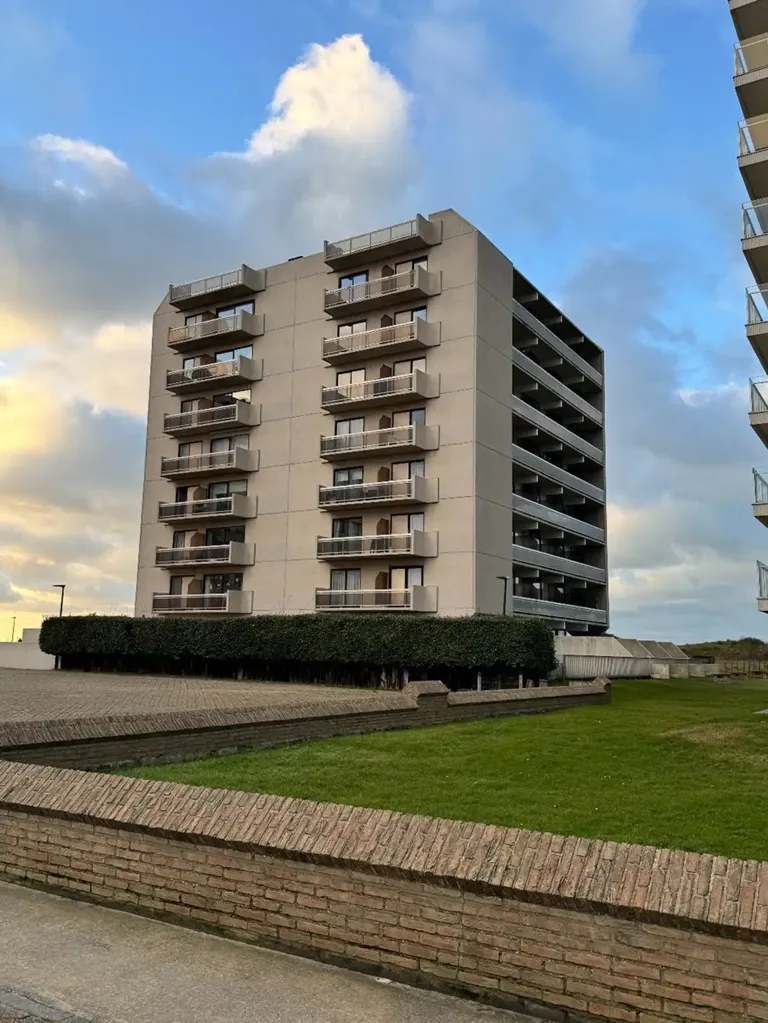 Extérieur - Studio Meublé avec Terrasse à De Panne