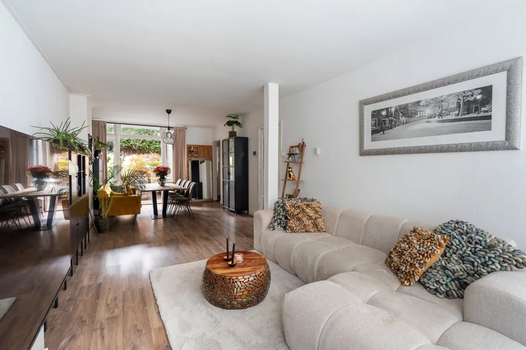 Séjour - Historic Ground Floor Flat with Garden in Vlaardingen