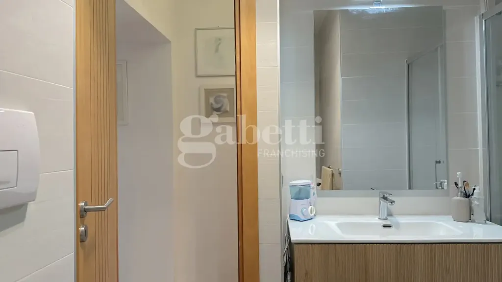 Salles de bain - Bright Trilocale with Park View in Naples