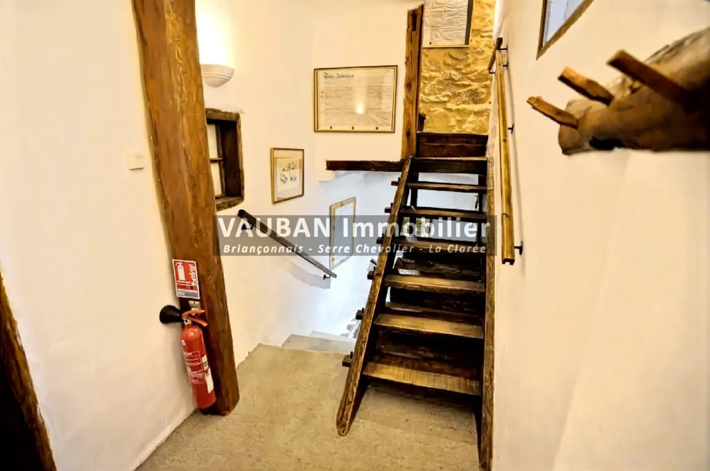 Toad - Luxury Chalet-Style House near Briançon