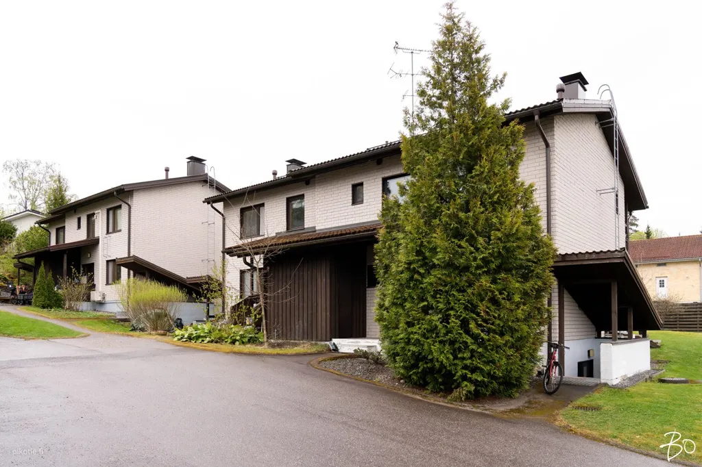 Välivaade - Duplex with Garden in Vantaa's Matarin