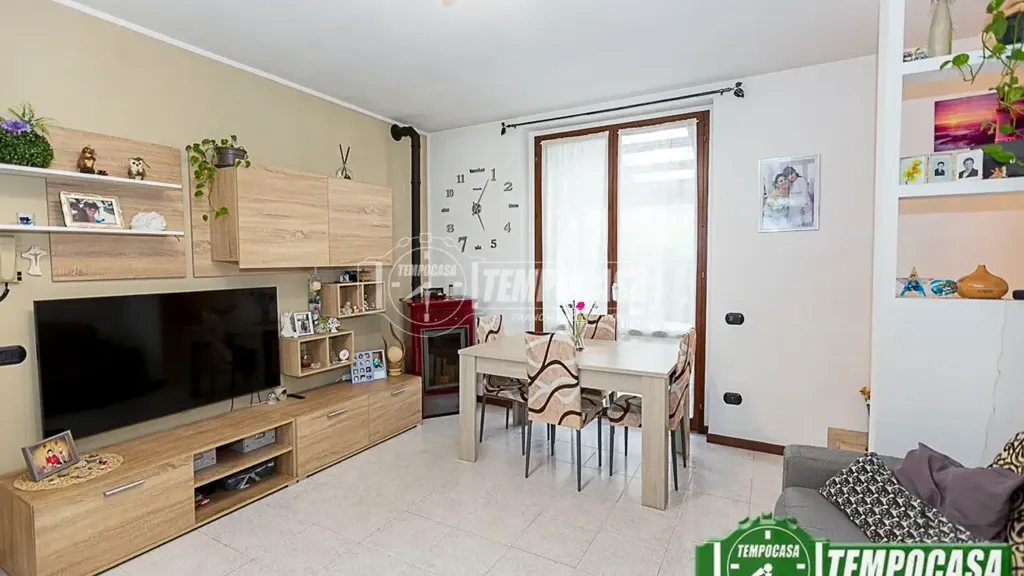 Séjour - Rustic Semi-Detached Villa with Garden in Palazzo Pignano