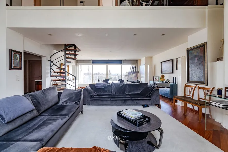 Elutuba - Duplex Penthouse with Terraces in Uccle