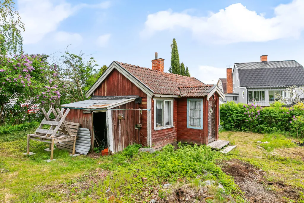 Jardin - Villa with Lake View in Gävle