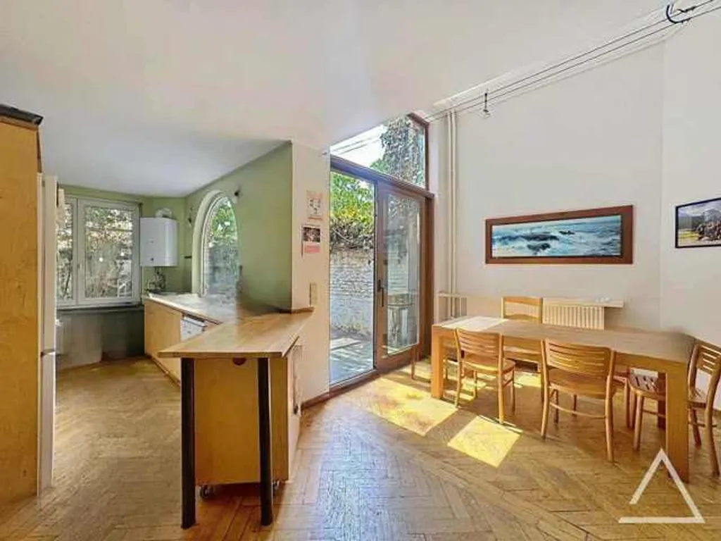 Cuisine - Maison Bruxelloise avec Terrasse et Jardin au Châtelain