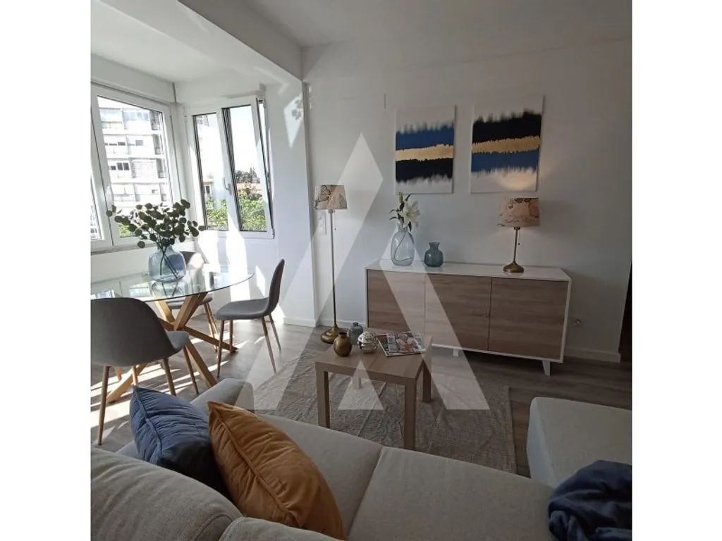 Séjour - Luxury Apartment with Balcony in Lisbon