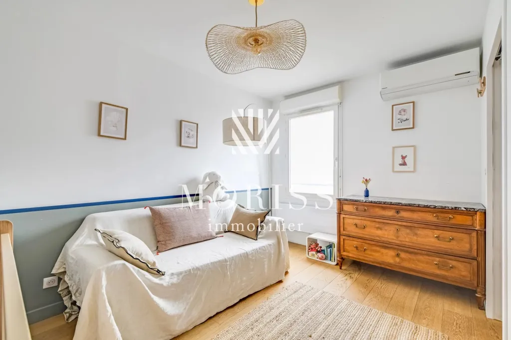 Magamistoad - Duplex with Cathedral Ceiling and Eiffel View in Saint-Ouen