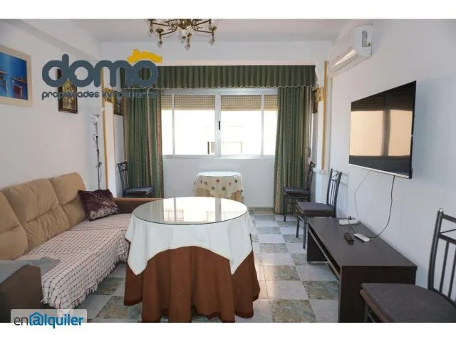 Wohnzimmer - Furnished Flat with Balcony in Granada