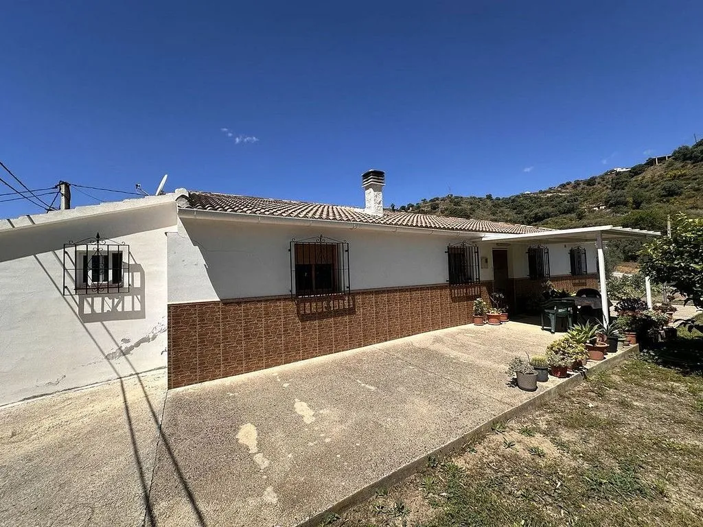 Extérieur - Country House with Terrace in Comares