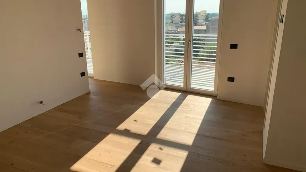 Pièces - Eco-Friendly Apartment with Terrazzo in Maddaloni