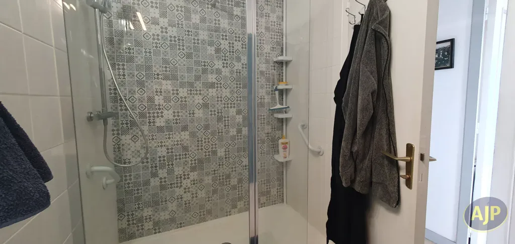 Salles de bain - Appartement avec Vue sur Mer à Pornichet