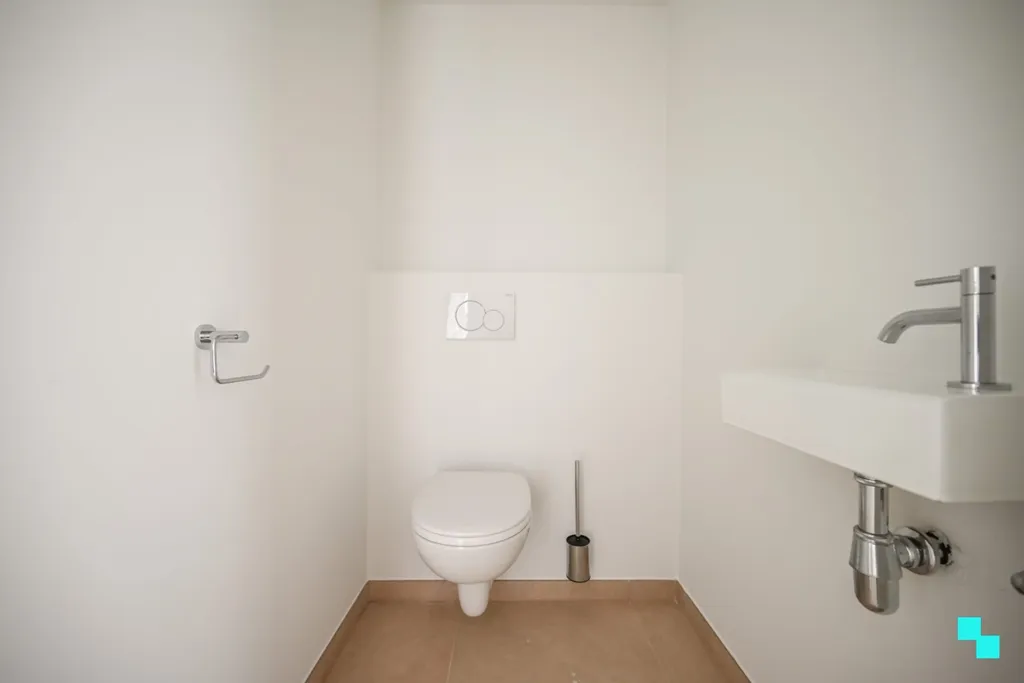 Salles de bain - Appartement Économe en Énergie avec Jardin à Izegem