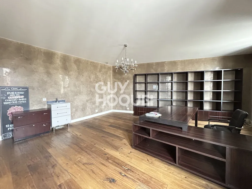 Kabinet - Triplex Apartment in City Centre of Valence