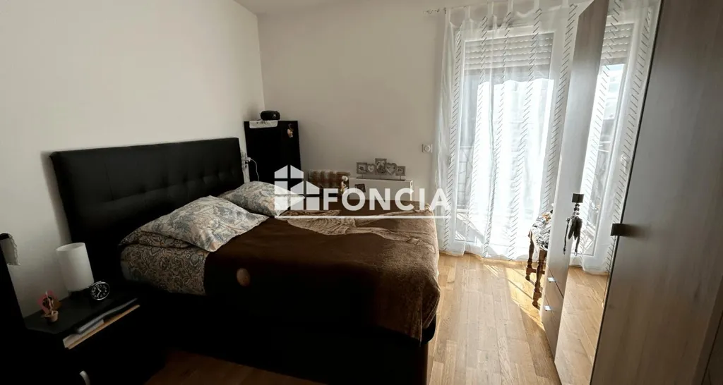 Magamistoad - 2-Bed Apartment with South Balcony in Le Coudray