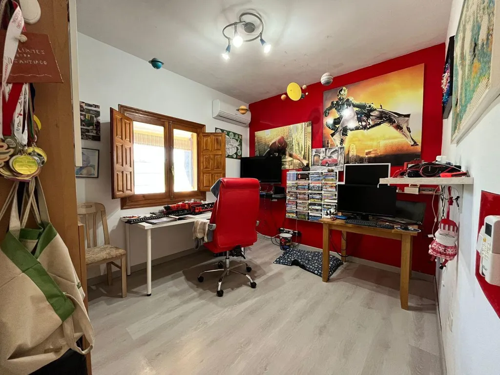 Bureau - Luxury Farmhouse with Pool in Torre-Pacheco