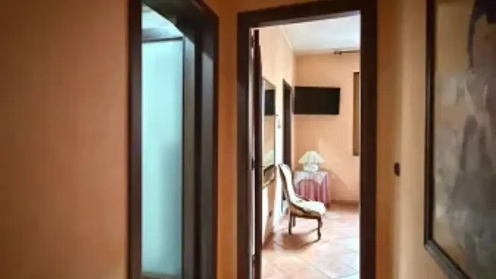 Entrée - Modern Apartment with Balcony in Avella