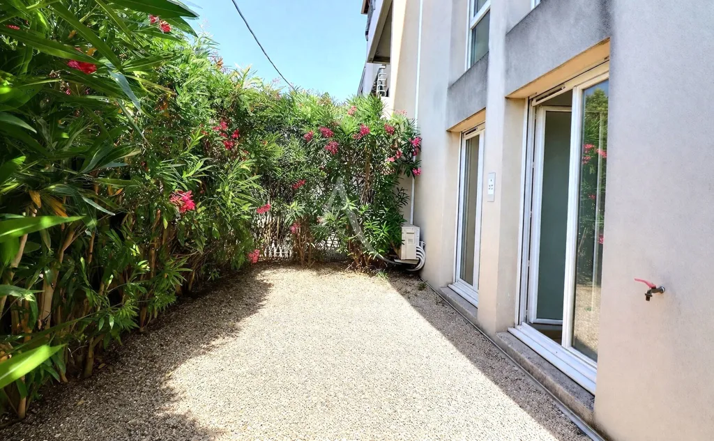 Giardino - Renovated T3 with Garden in St Barnabé Centre