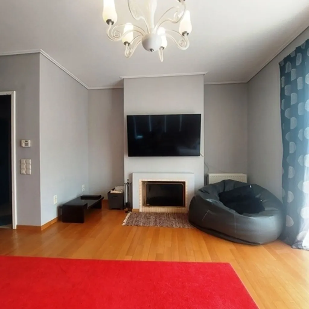 Soggiorno - Apartment with Pool in Kifissia