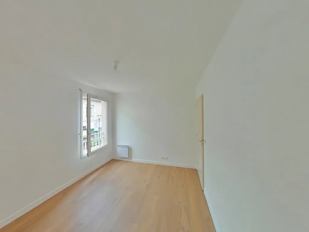 Pièces - Appartement avec Garage au Centre-ville de Montmorillon