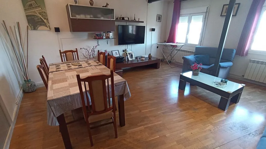 Söögituba - Modernised Loft with Balcony in Cappont