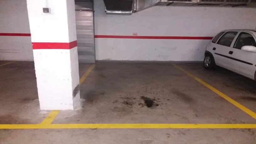 Garage - Garage Space with Easy Access on Avda Salou, Reus