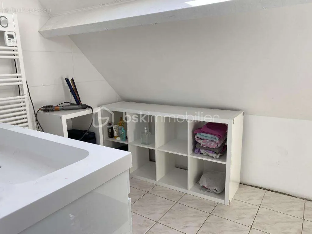 Vannitoad - House with Pool in Saintry-sur-Seine
